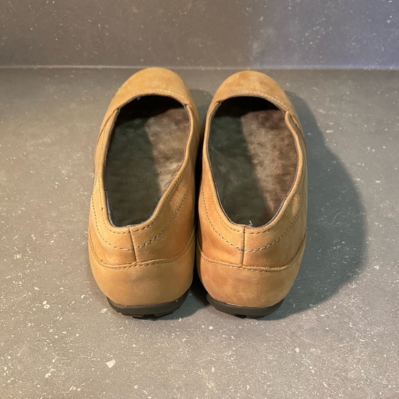 Eddie Bauer Women’s Flats - Size 10 - Picture 5 of 8